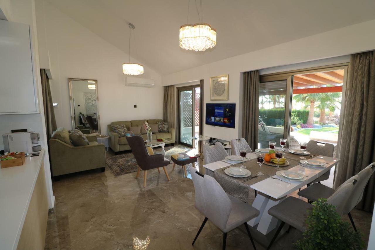 Yulya Villa By Taimoura Paphos Exterior photo