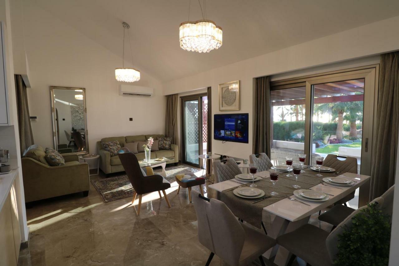 Yulya Villa By Taimoura Paphos Exterior photo